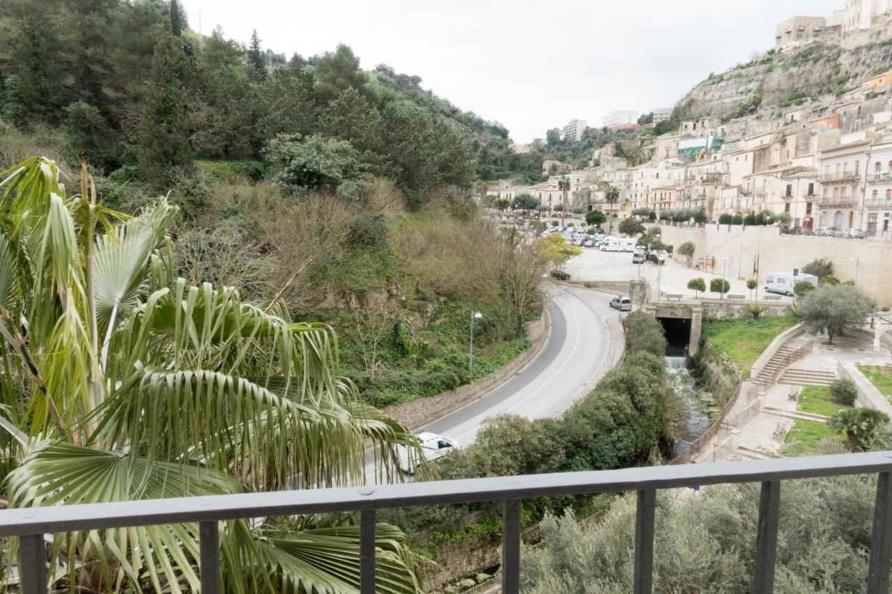 Aquila Sveva Domus Villa Ragusa Exterior photo
